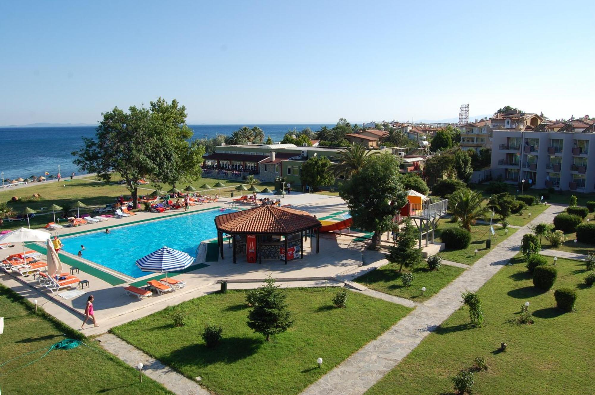 Ra Resort Otel Kucukkuyu Buitenkant foto