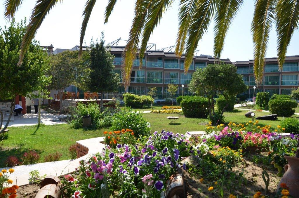 Ra Resort Otel Kucukkuyu Buitenkant foto