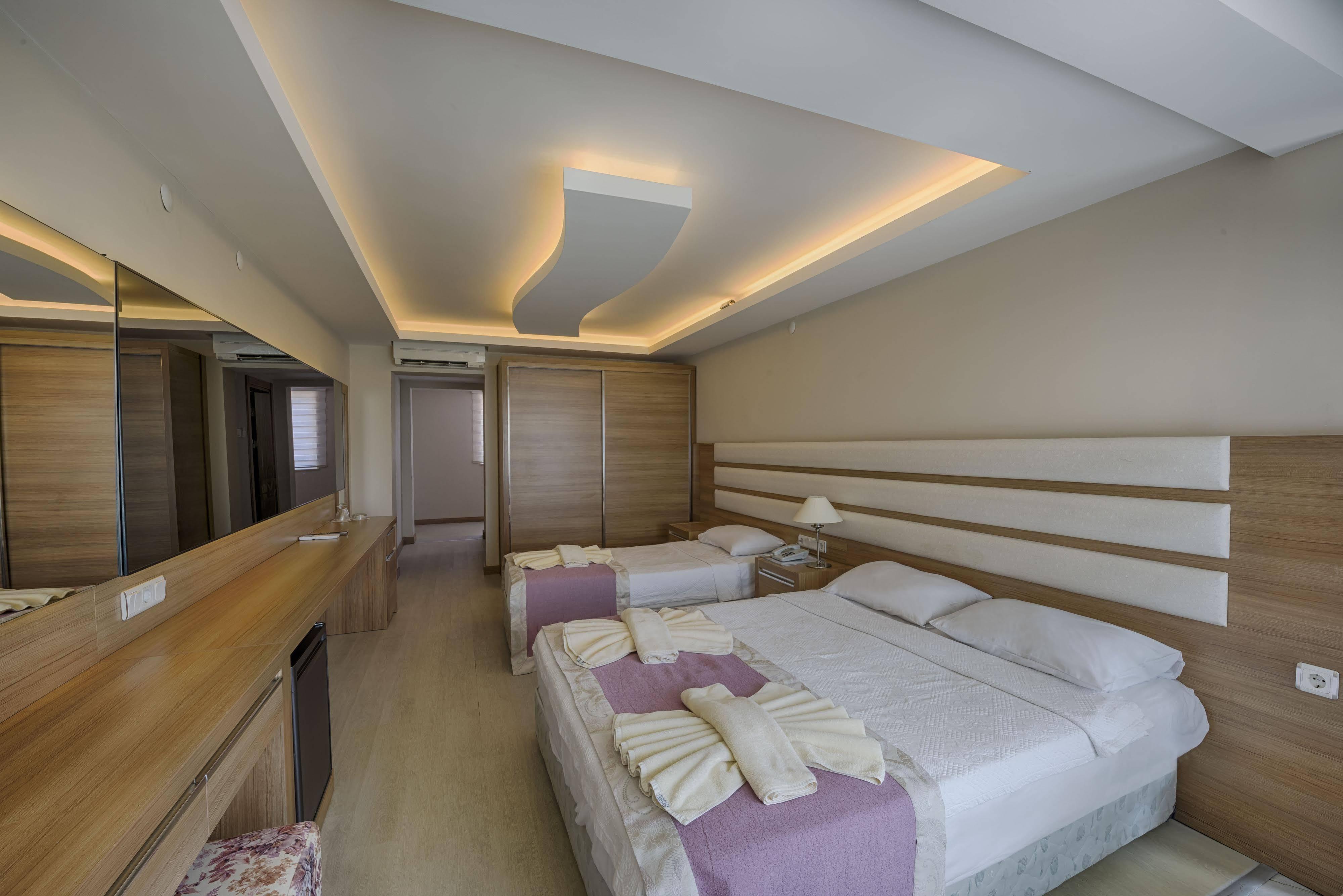 Ra Resort Otel Kucukkuyu Buitenkant foto